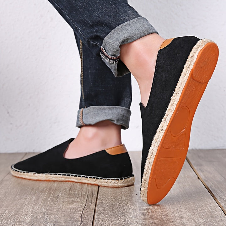 Stijlvolle blauwe handgemaakte heren loafers, ademend en lichtgewicht voor optimaal comfort.
