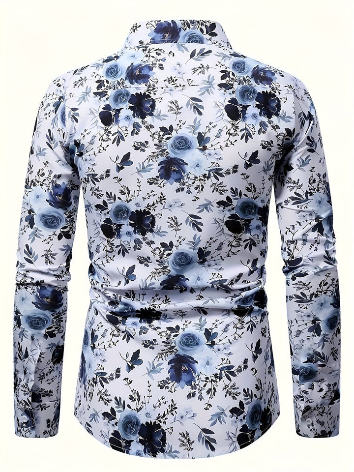 Achterzijde van het heren overhemd met bloemenprint