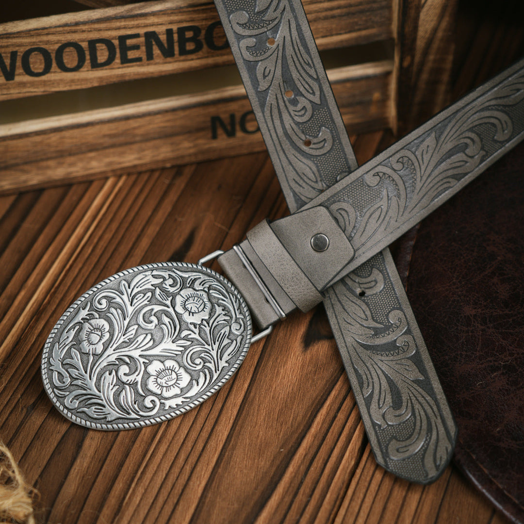 Heren western riem gedragen, toont hoe dit mode-accessoire elke herenoutfit verrijkt.