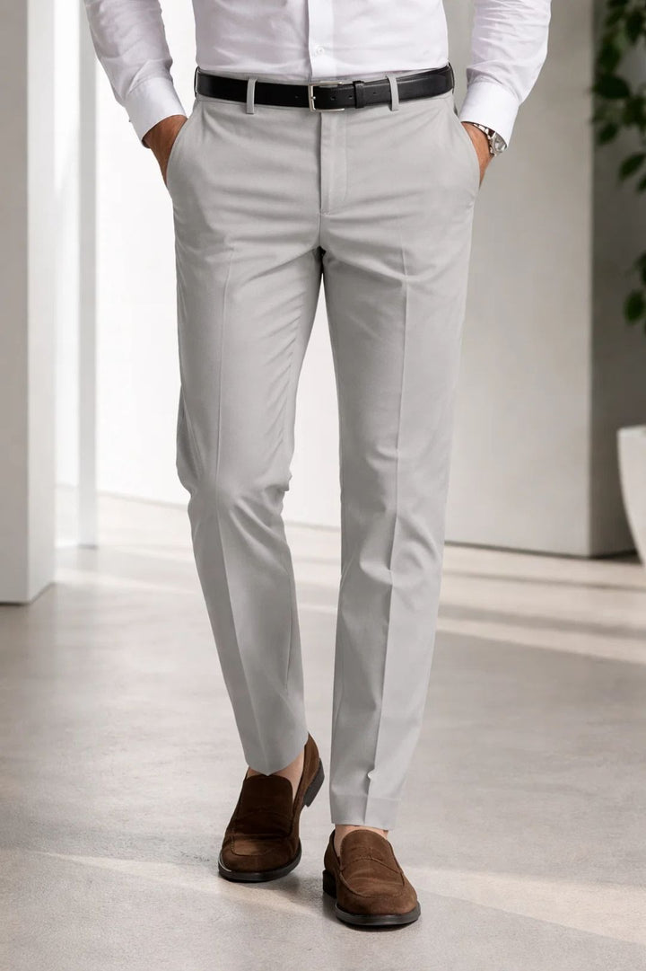 Tijdloze heren pantalon in diverse kleuren. Veelzijdige elegante broek voor mannen, van zakelijk tot casual.