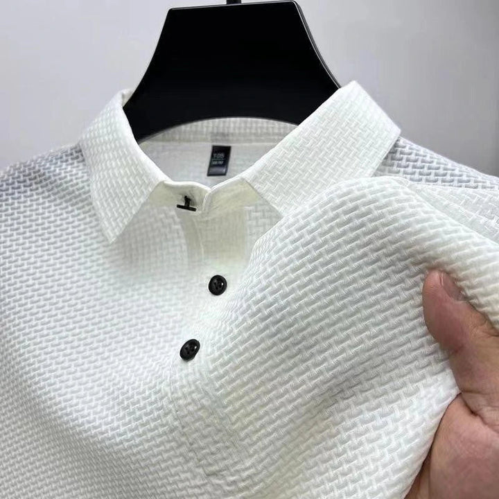 Casual herenpolo met een comfortabele pasvorm, geschikt voor diverse gelegenheden.