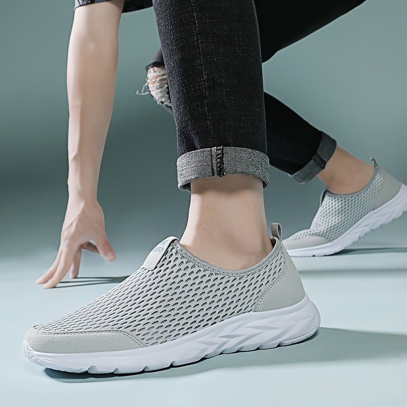 Duurzame heren slip-on schoenen, ademend en comfortabel, perfect voor elke gelegenheid.