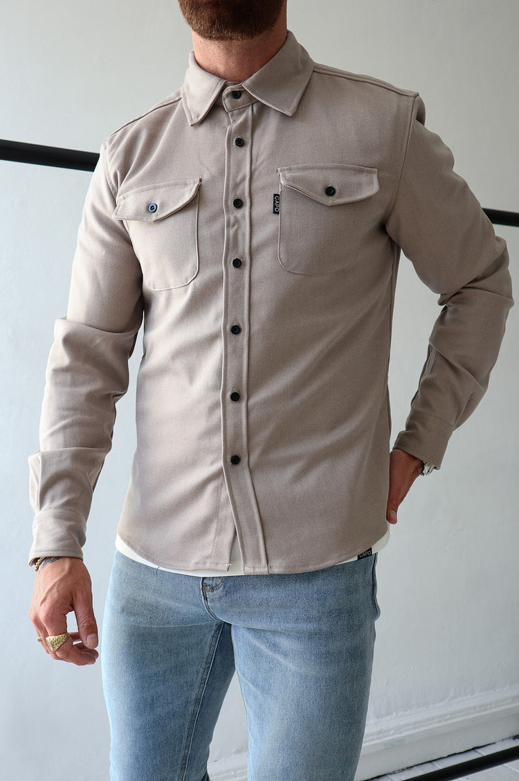 Klassiek heren casual overhemd met lange mouw en nette kraag, comfortabel en veelzijdig.