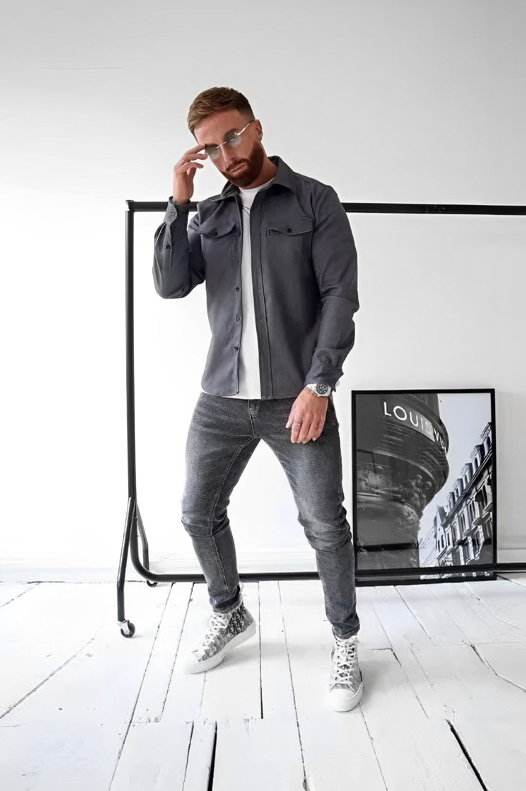 Ademend heren casual overhemd met lange mouw, biedt dagelijks comfort en stijl.