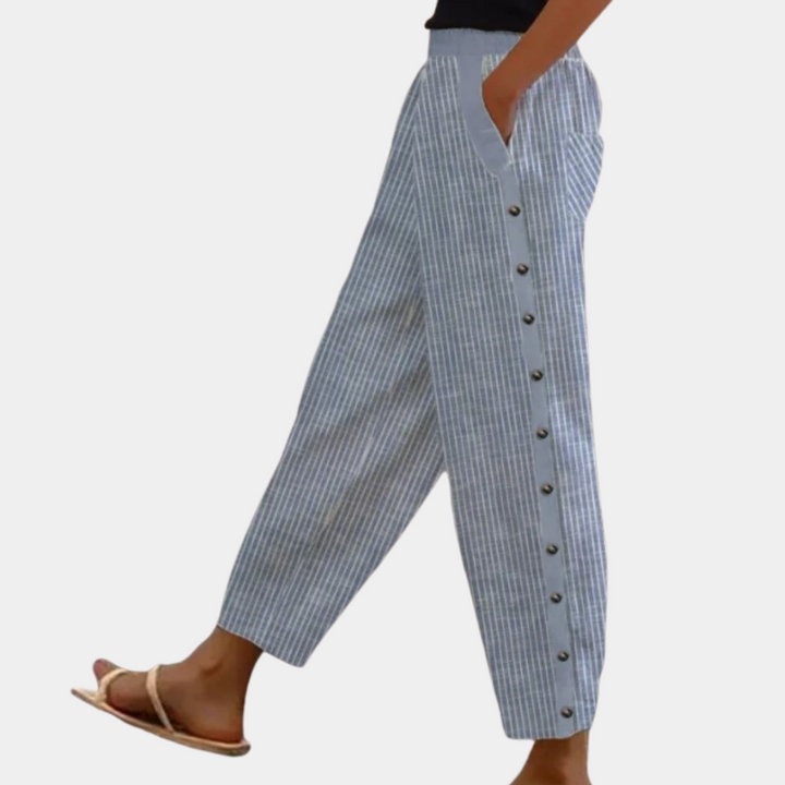 "Gestreepte damesbroek Tania voor zomer met chique streepdesign, elegante stijl en comfortabele fit, perfect voor werk of cas