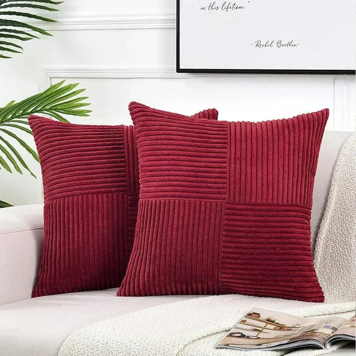 Ribfluwelen kussenhoezen voor een comfortabel en zacht gevoel, perfect voor woonkamer en slaapkamer.