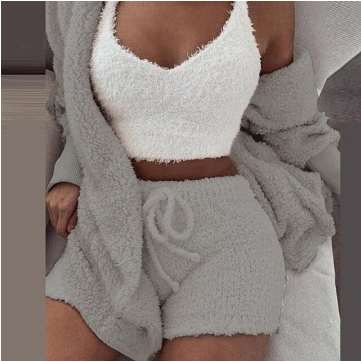 Witte dames loungewear set van gebreid materiaal voor ultiem comfort in de winter