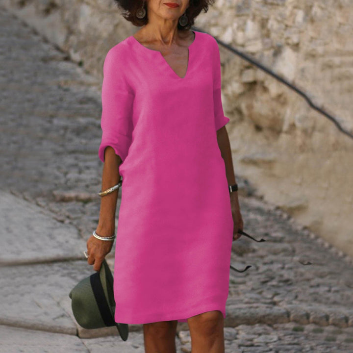 Groene stijlvolle zomerjurk dames. Elegant, comfortabel en luchtig.