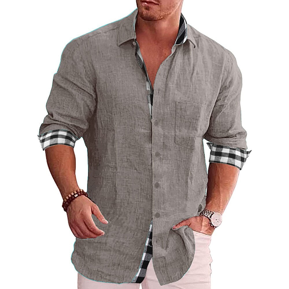 Trendy casual herenoverhemd met lange mouwen en geruite manchetten, voor een modieuze zomerse look.