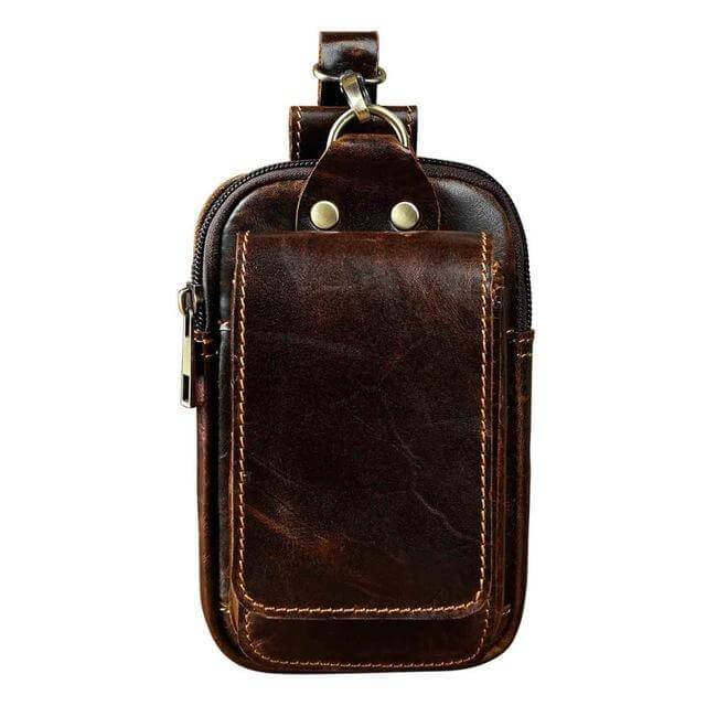 Bruinleren heren heuptas, robuust en tijdloos. Een functioneel en modieus heren accessoire.