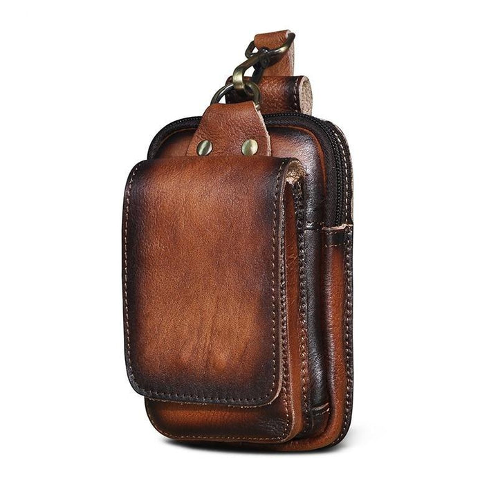 Bruine leren heuptas voor mannen, een duurzaam en elegant heren accessoire. Voor dagelijks gemak.