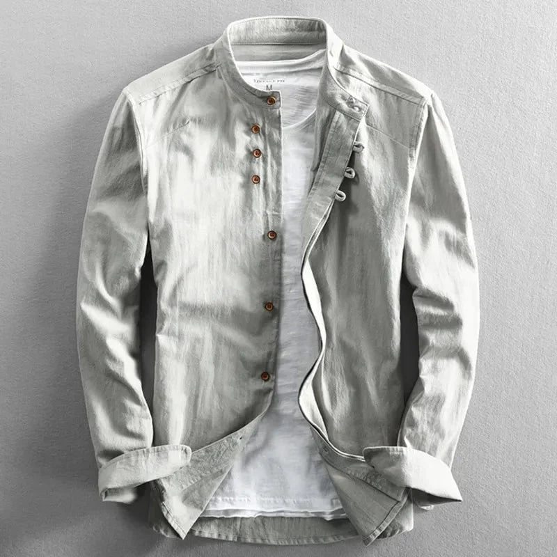 Stijlvol heren overhemd voor smart casual en casual chic, met comfortabele lange mouwen en staande kraag.