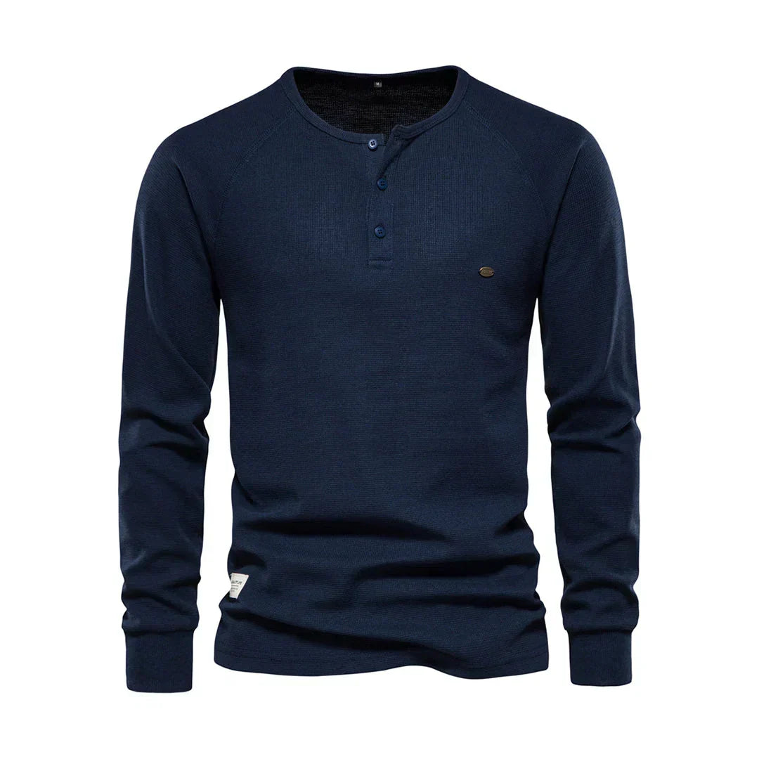 Heren shirt met lange mouwen en ronde hals in klassiek design. Comfortabel en stijlvol voor elke dag.