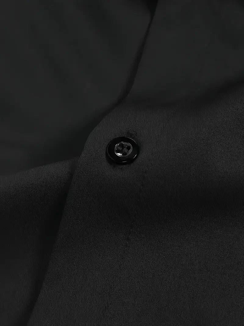 Formeel heren overhemd slim fit met lange mouwen en kentkraag. Perfect voor presentaties en meetings.