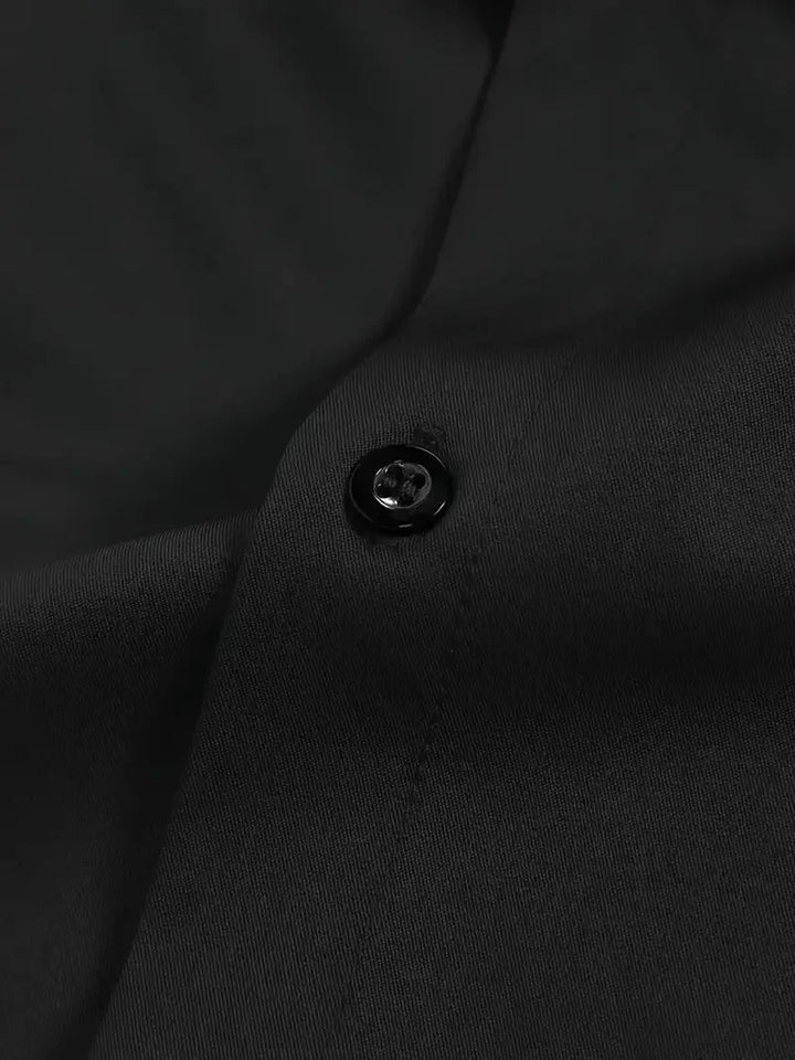 Klassiek heren slim fit overhemd met kentkraag, lange mouwen, verkrijgbaar in diverse kleuren.
