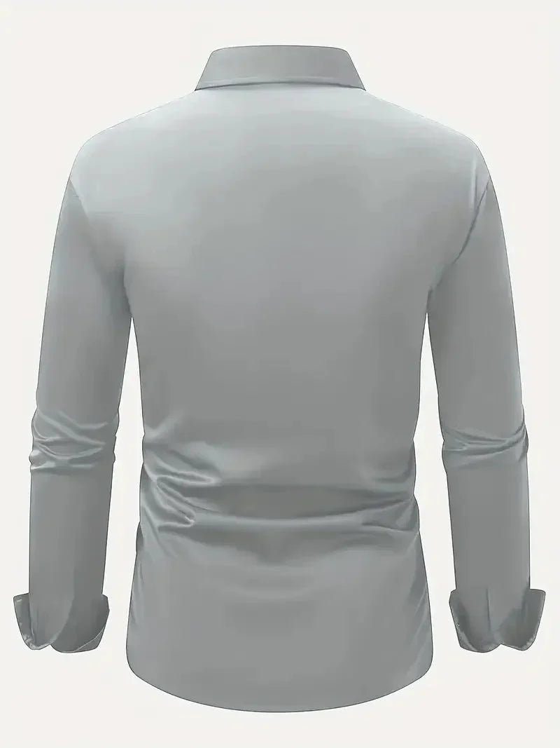 Essentieel heren overhemd, slim fit, met lange mouw en klassieke kraag voor een tijdloze uitstraling.