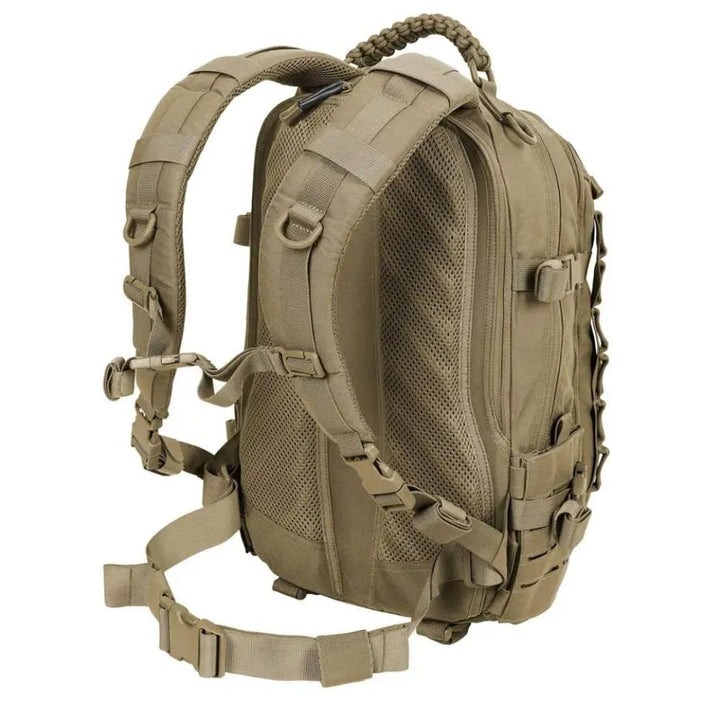 Camouflage tactische heren rugzak, duurzaam, geschikt voor avontuur en outdoor.