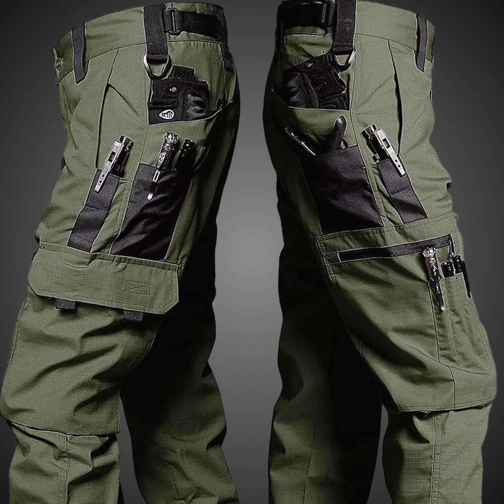 Functionele heren cargo broek van duurzaam polyester met meerdere zakken voor outdoor werk en avontuur.