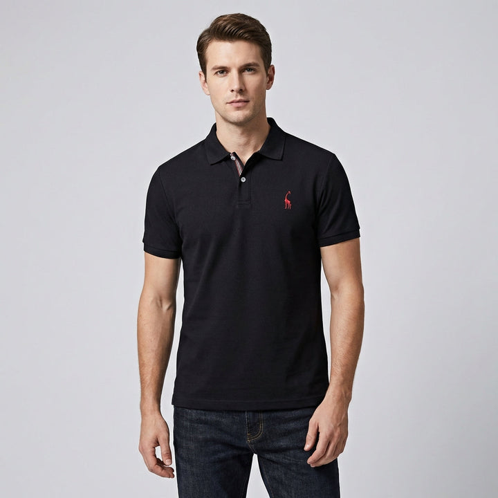 Veelzijdige heren polo, combineert stijlvol met jeans of chino's voor elke casual en zakelijk-casual setting.