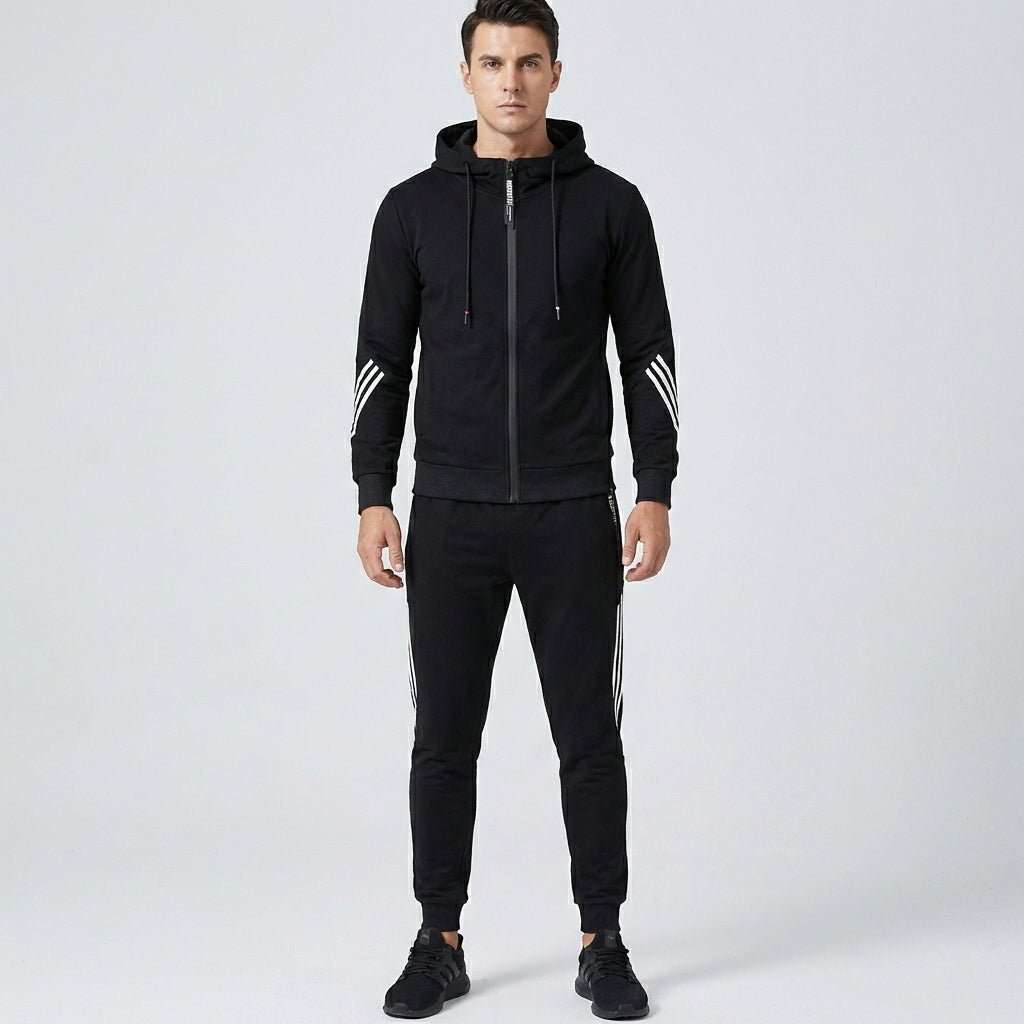 Heren sportief trainingspak, comfortabel en stijlvol voor training en vrije tijd. Ideaal voor de moderne man.