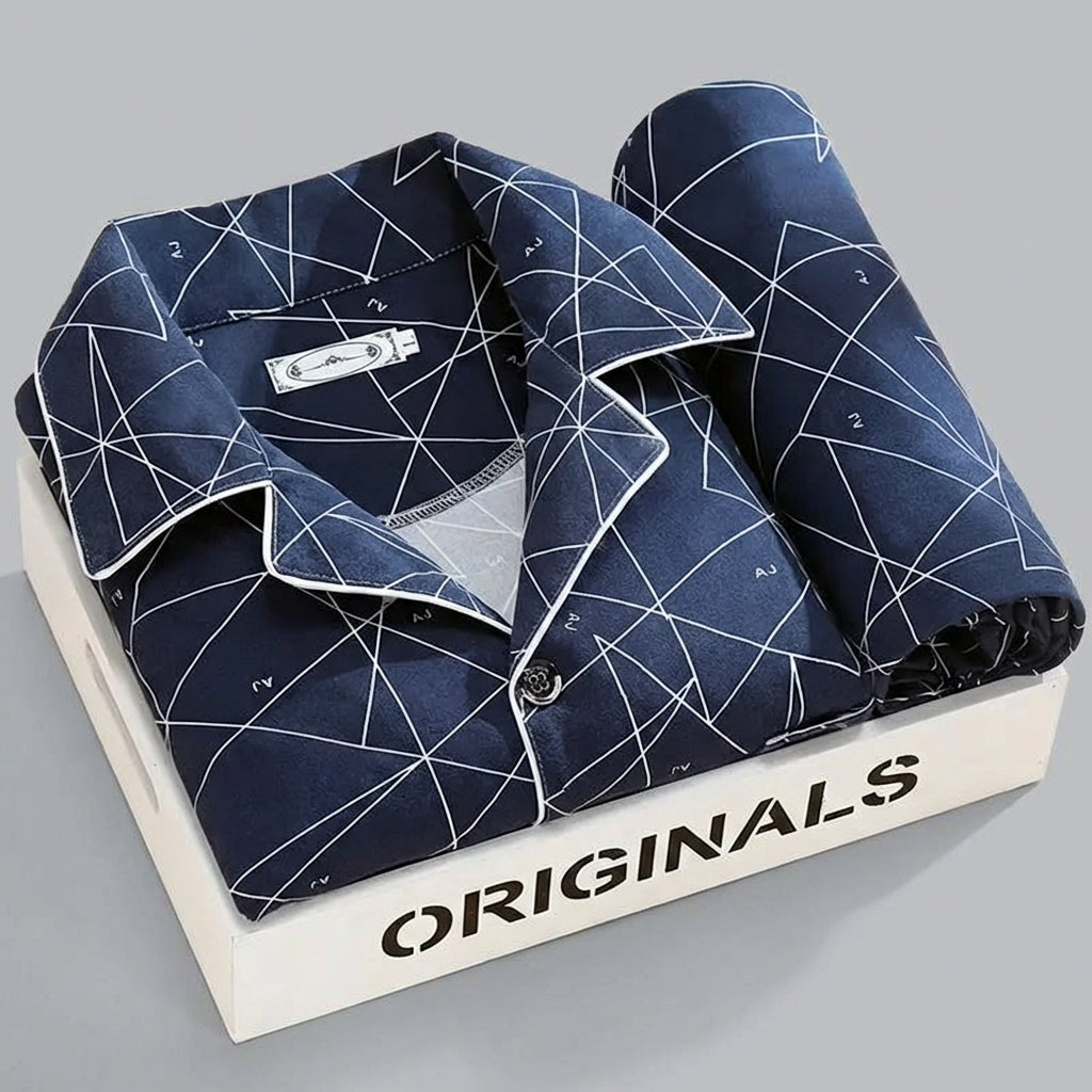 Moderne heren huispak/pyjamaset met overhemd en knopen voor ultiem comfort en ontspanning.