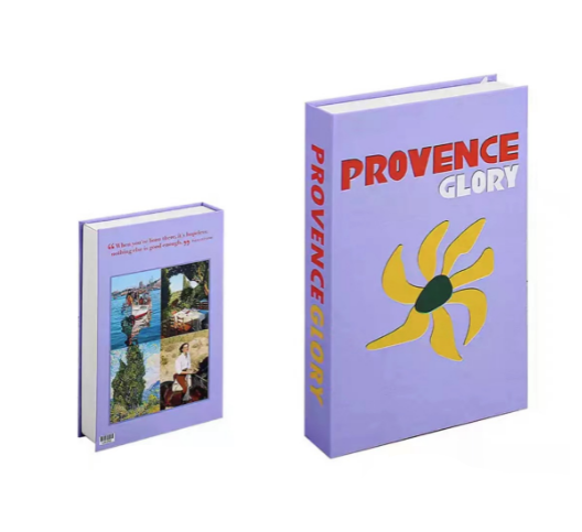 Luxe woonaccessoires en decoratieboeken voor een moderne inrichting
