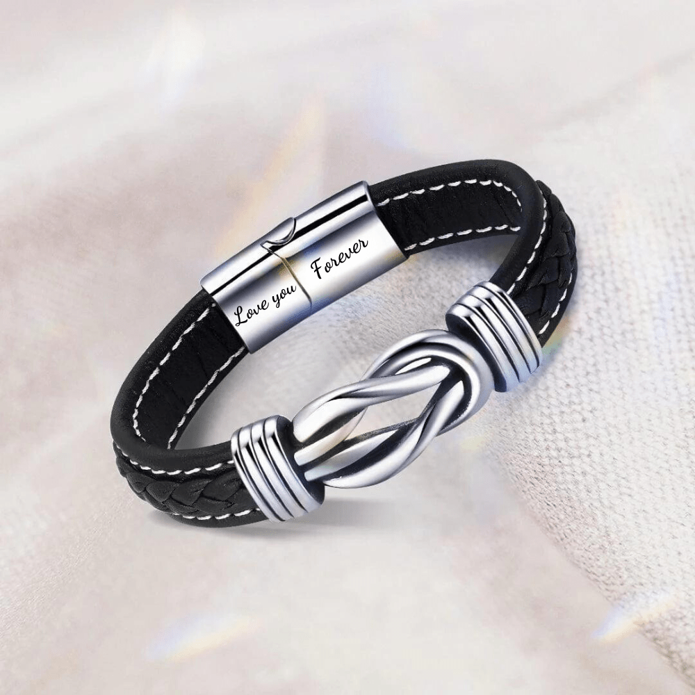 Infinity leren armband met gravure 'Love you Forever', zwart leer, roestvrij staal, cadeau voor kleinzoon, stijlvol design.