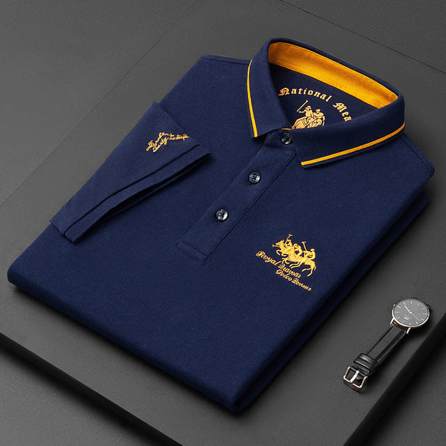 Comfortabele heren polo met knoopsluiting. Ideale casual kleding voor lente, zomer en herfst.