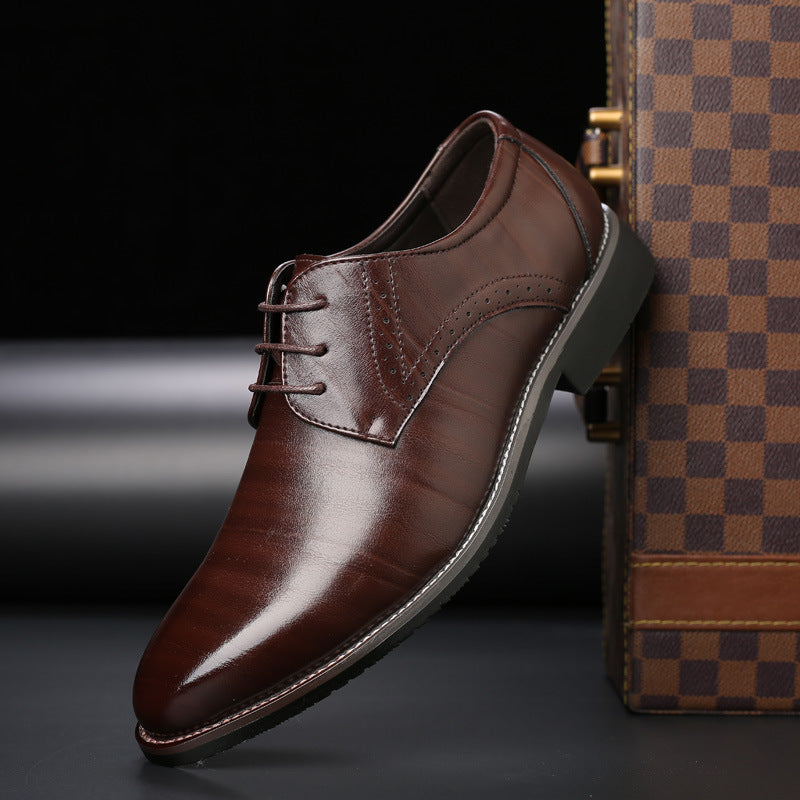 Comfortabele heren brogueschoenen van kwaliteitsleer, perfect voor een stijlvolle, zakelijke uitstraling.