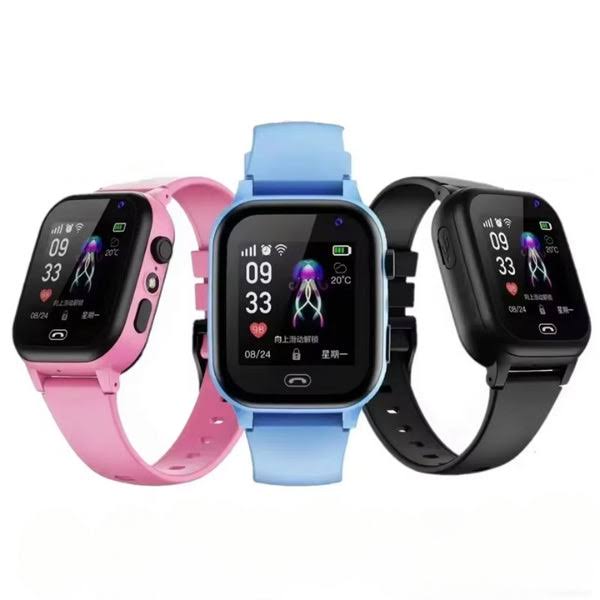 "Kinderen GPS Smartwatch, blauwe band, met GPS-tracker, SIM-kaart, en videobelfunctie, steun voor ouder en kind."