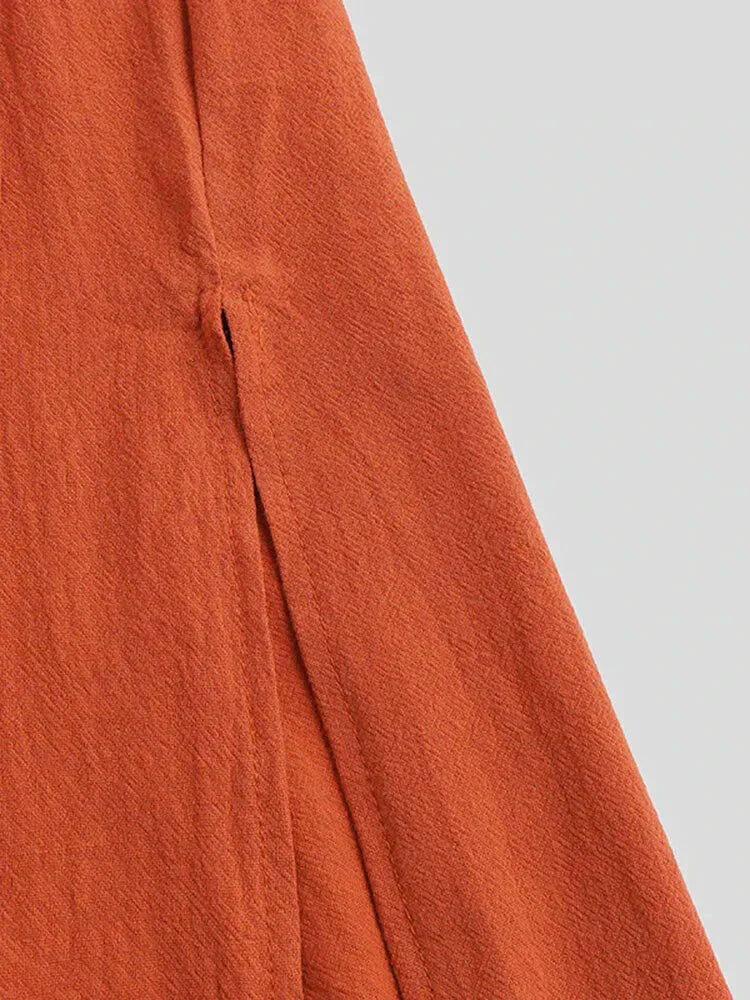 "Lang katoenen-linnen overhemd, vooraanzicht, stijlvol en elegant design, perfect voor zakelijke en casual gelegenheden."