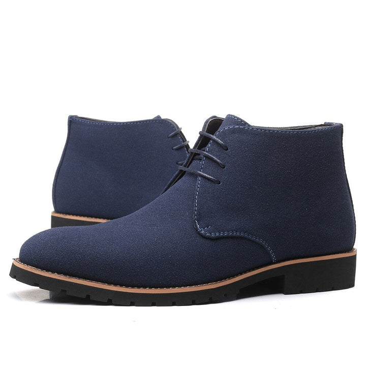 Robuuste heren enkellaarzen; stevige en stijlvolle boots. Perfect voor lente buitenactiviteiten en comfort.