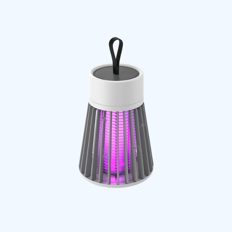 LED muggenlamp met UV-straling, kunststof behuizing en metalen gaas. Geschikt voor binnen en buiten. USB oplaadbaar.