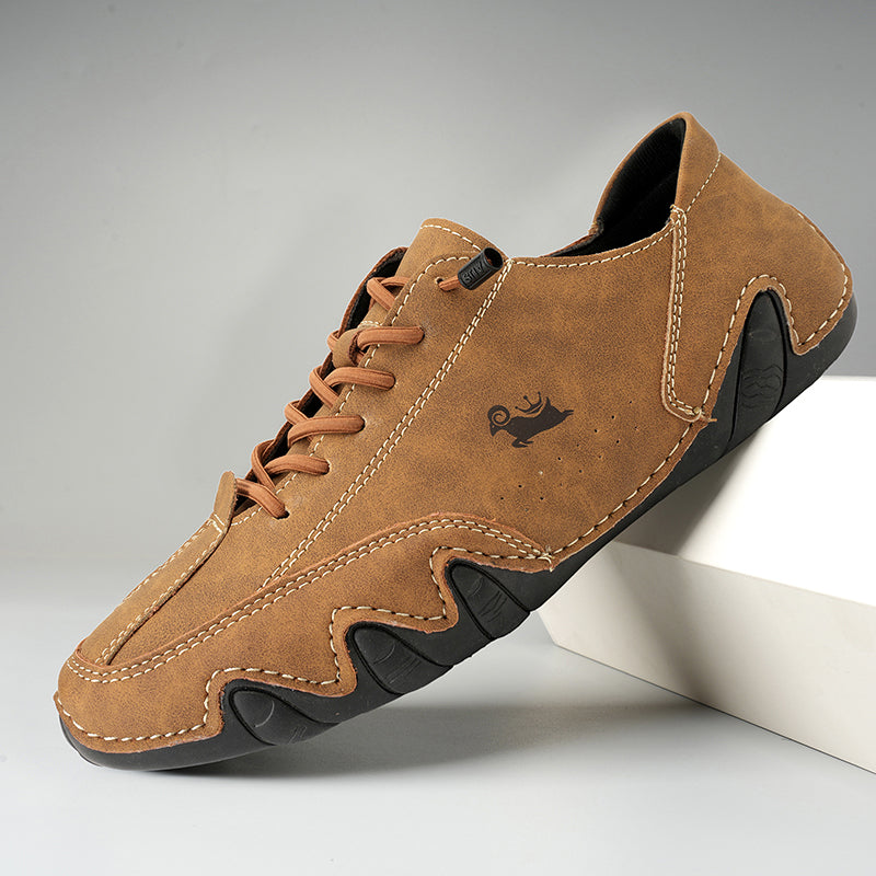 Herenschoenen voor wandelen, met orthopedische ondersteuning, comfortabel voor lange afstanden.