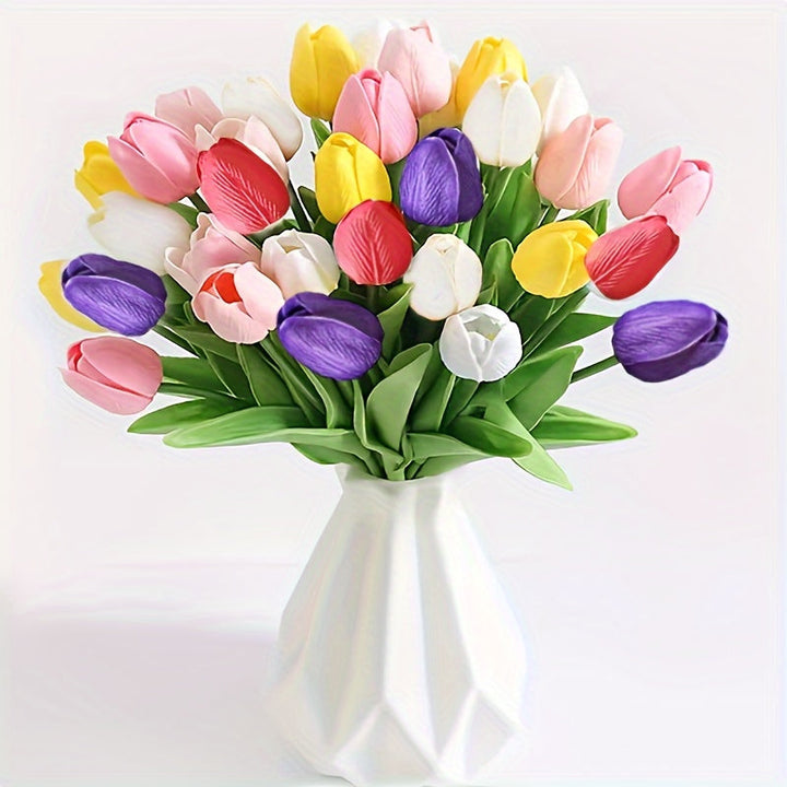 Decoratieve kunst tulpen set (15x) voor elk interieur of als bruiloft bloemstuk.