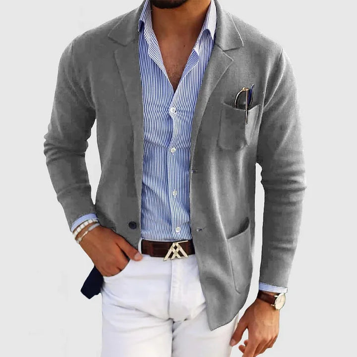 "Lichtgewicht herenvest, stijlvol en ademend, perfect voor lente en zomer, in diverse kleuren en maten, slim-fit pasvorm."