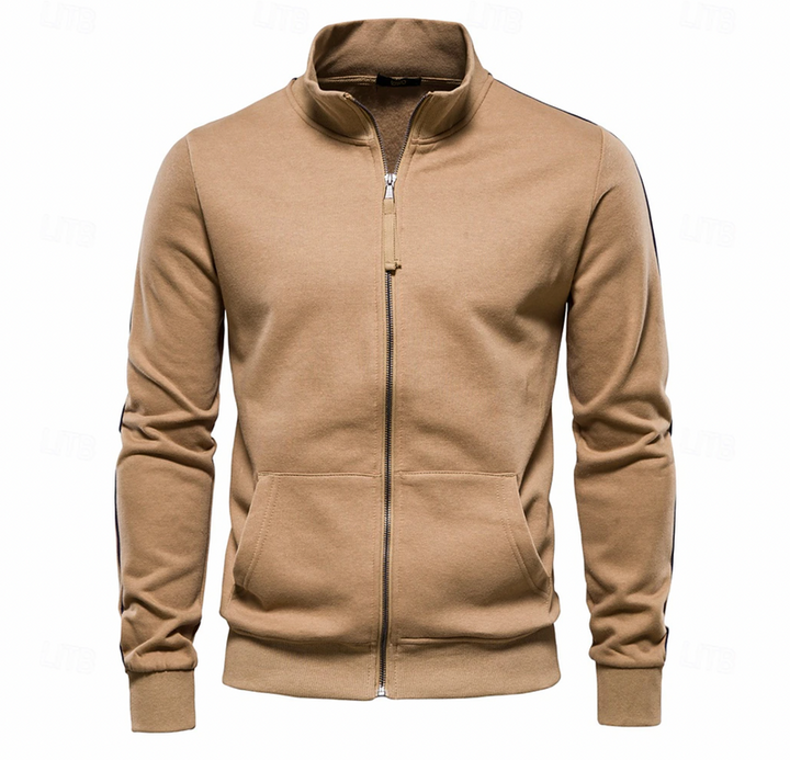 "Lichtgewicht herenvest, veelzijdig en stijlvol, in blauw, grijs, khaki of zwart voor comfort en mode."