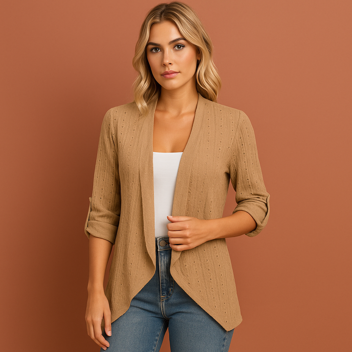Trendy gehaakt dames vest in bohemian stijl, met open voorkant, comfortabel en licht voor de zomer.