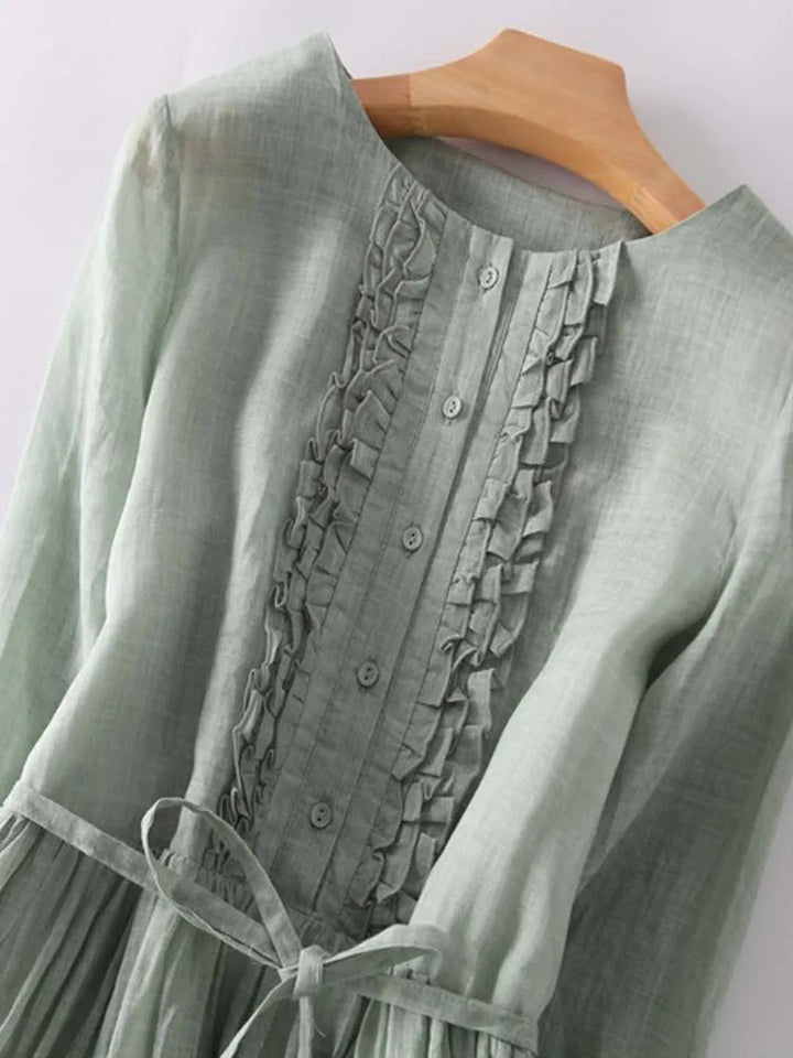 Modieuze bohemian midi jurk voor dames, fris en elegant, perfect voor een relaxte dag of avond.