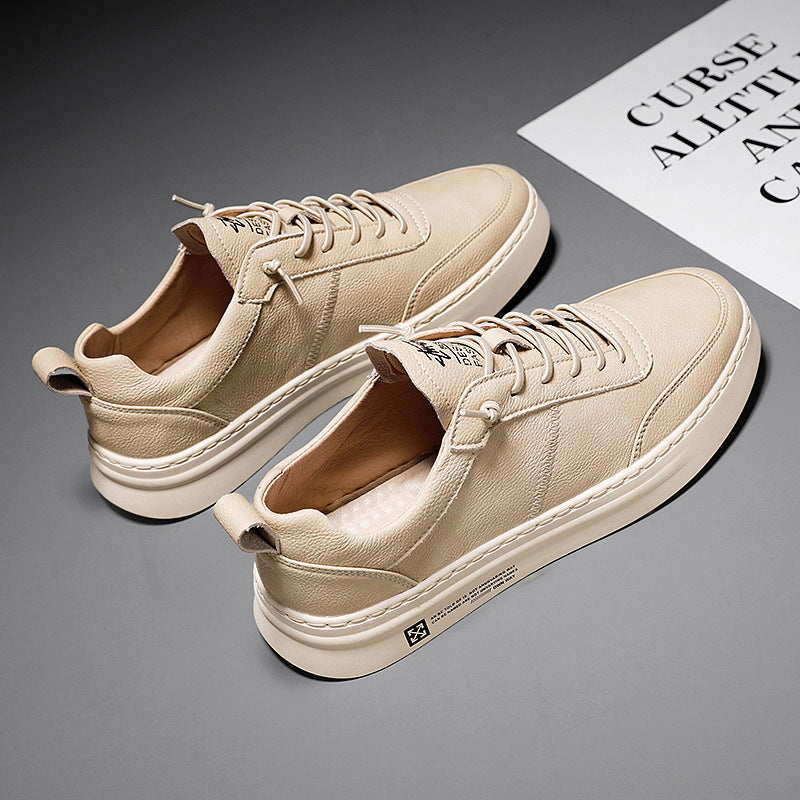 Achterkant en zool van de witte Luuk heren sneakers