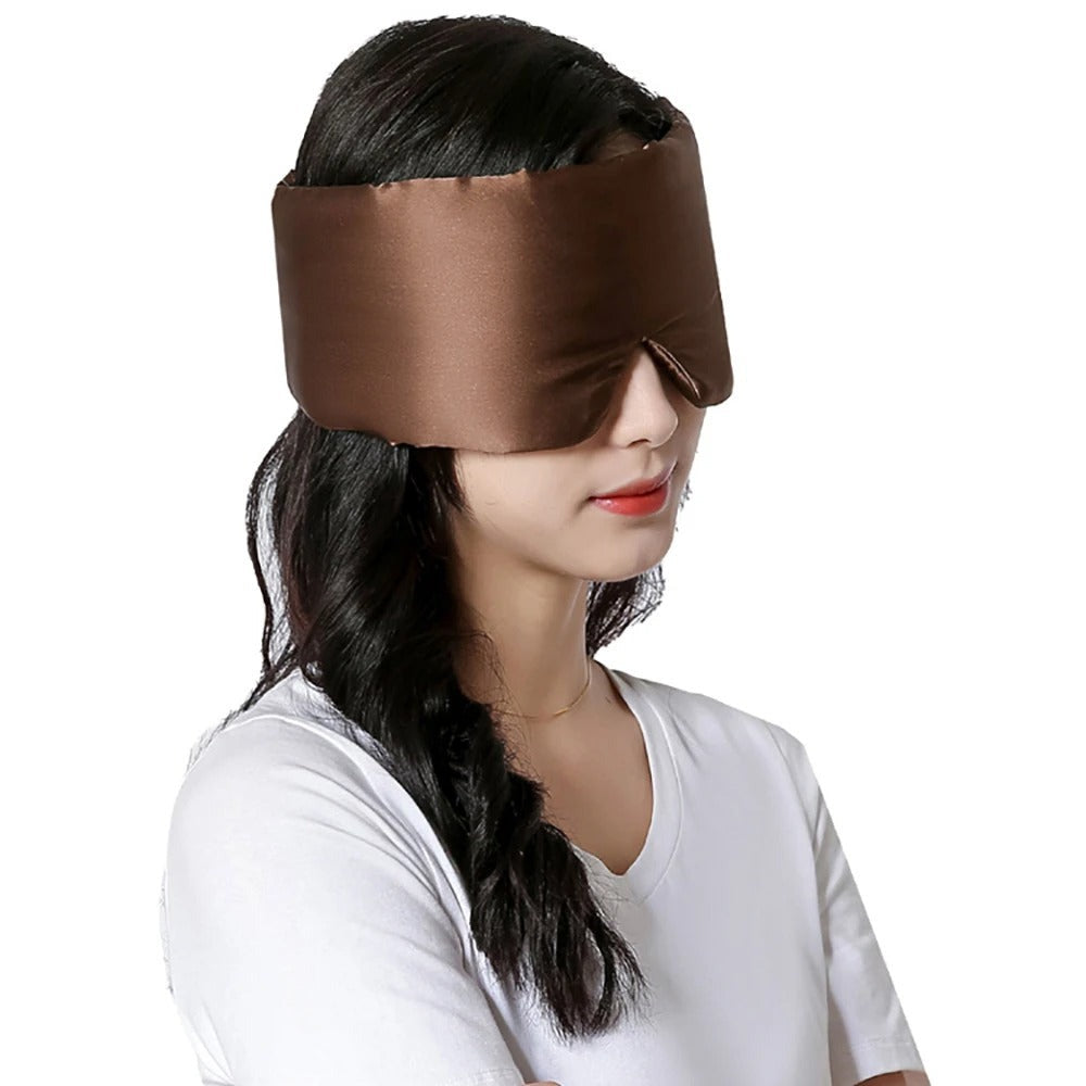 "Luxe zijden slaapmasker met 100% moerbeizijde, zijdezacht, hypoallergeen, effectief lichtblokkerend voor optimale rust."