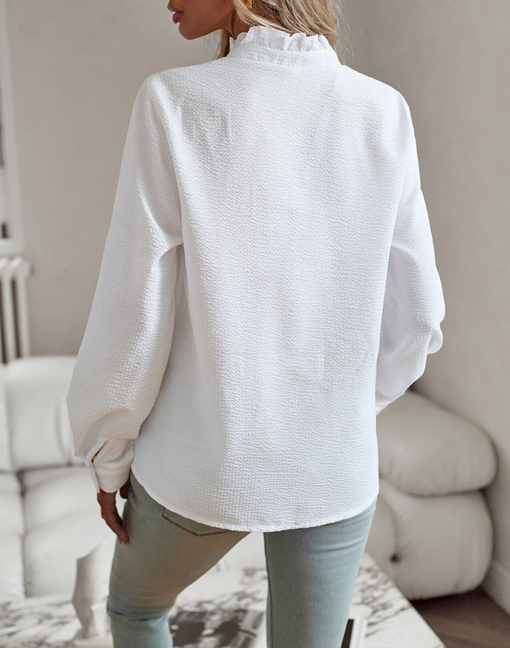"Marlies stijlvolle dames top, zachte ademende stof, elegant tijdloos design, veelzijdig voor casual en formele gelegenheden.
