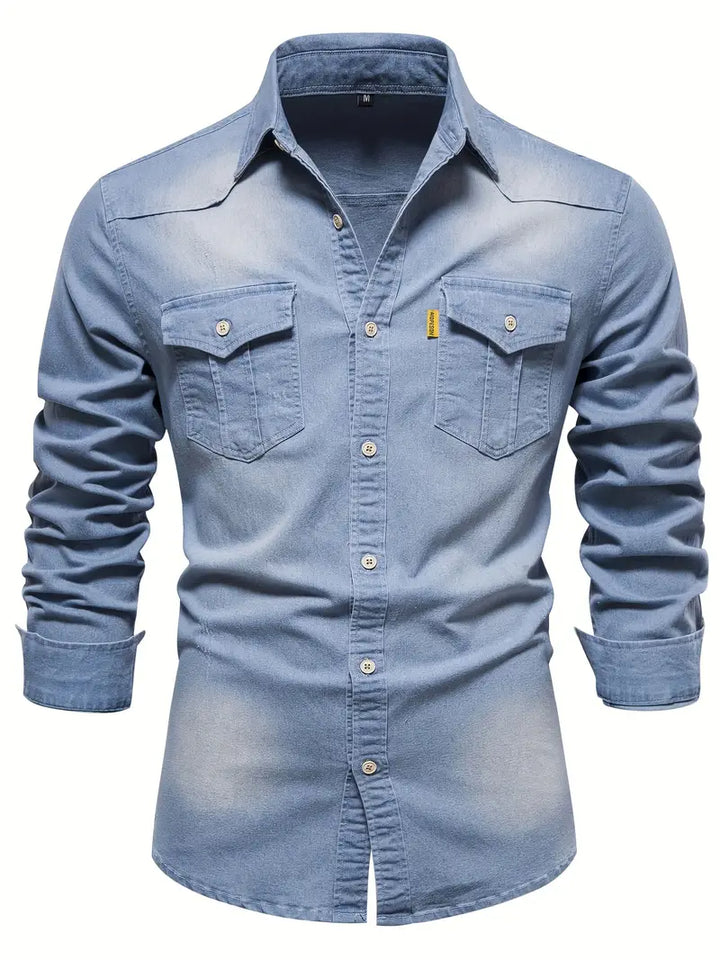 Casual heren denim shirt met lange mouwen, slim fit. Perfect voor een comfortabele, moderne look het hele jaar door.