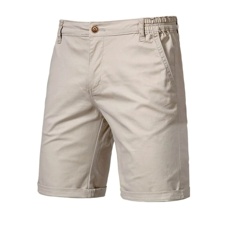 Tijdloze heren chino shorts, essentiële korte broek voor een comfortabele en stijlvolle zomerlook.