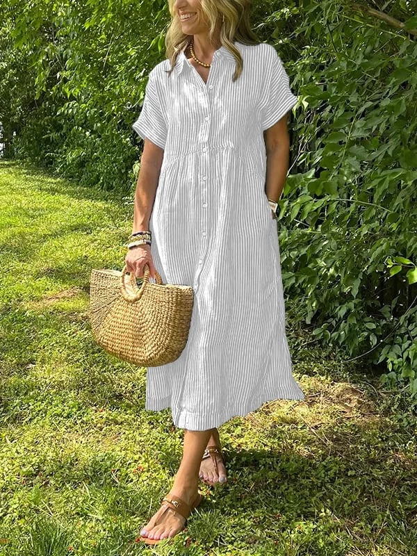 Comfortabele gestreepte midi jurk met overhemdkraag; ideale dames zomerjurk.