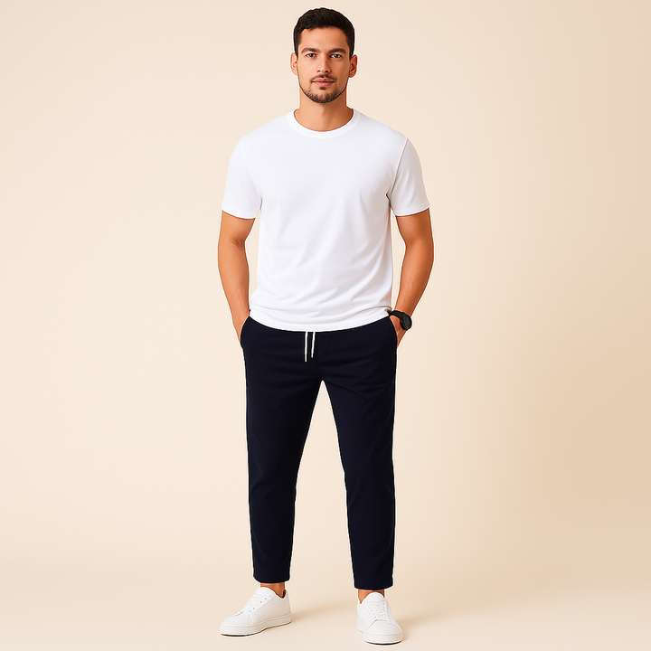 Heren slim fit trekkoordbroek, modern en comfortabel, ideaal voor elke casual gelegenheid. Veelzijdig polyester.