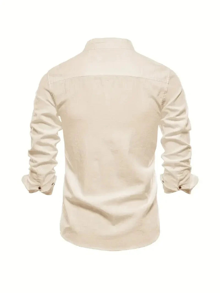 Elegant herenshirt met opstaande kraag en lange mouw voor een verfijnde, moderne look.
