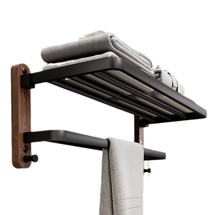 Modern wandgemonteerd handdoekrek met strak design, gemaakt van duurzaam hout, ideaal voor een georganiseerde badkamer.