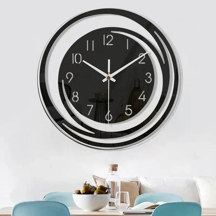 "Moderne cirkel design wandklok met strakke lijnen, eigentijds en elegant voor stijlvol interieur, woonkamer of kantoor."