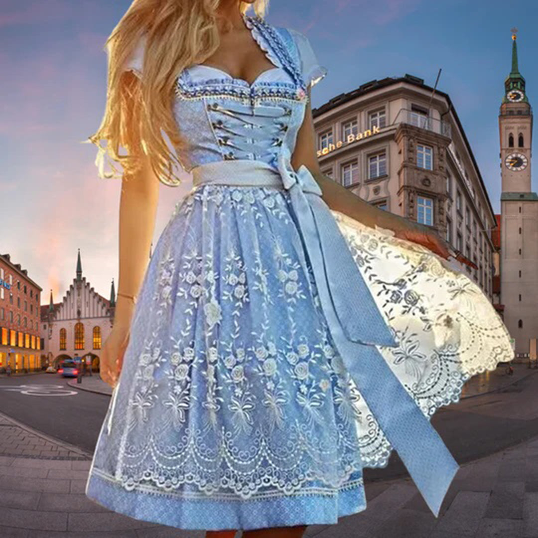 "Moderne dirndl jurk, ademend katoen, elegante kantdetails, tijdloze charme, traditioneel en verfijnd ontwerp."